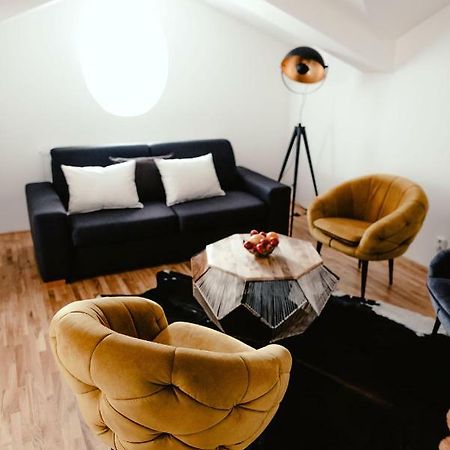 Luxury Apartments Zelny Trh Brno Exterior photo